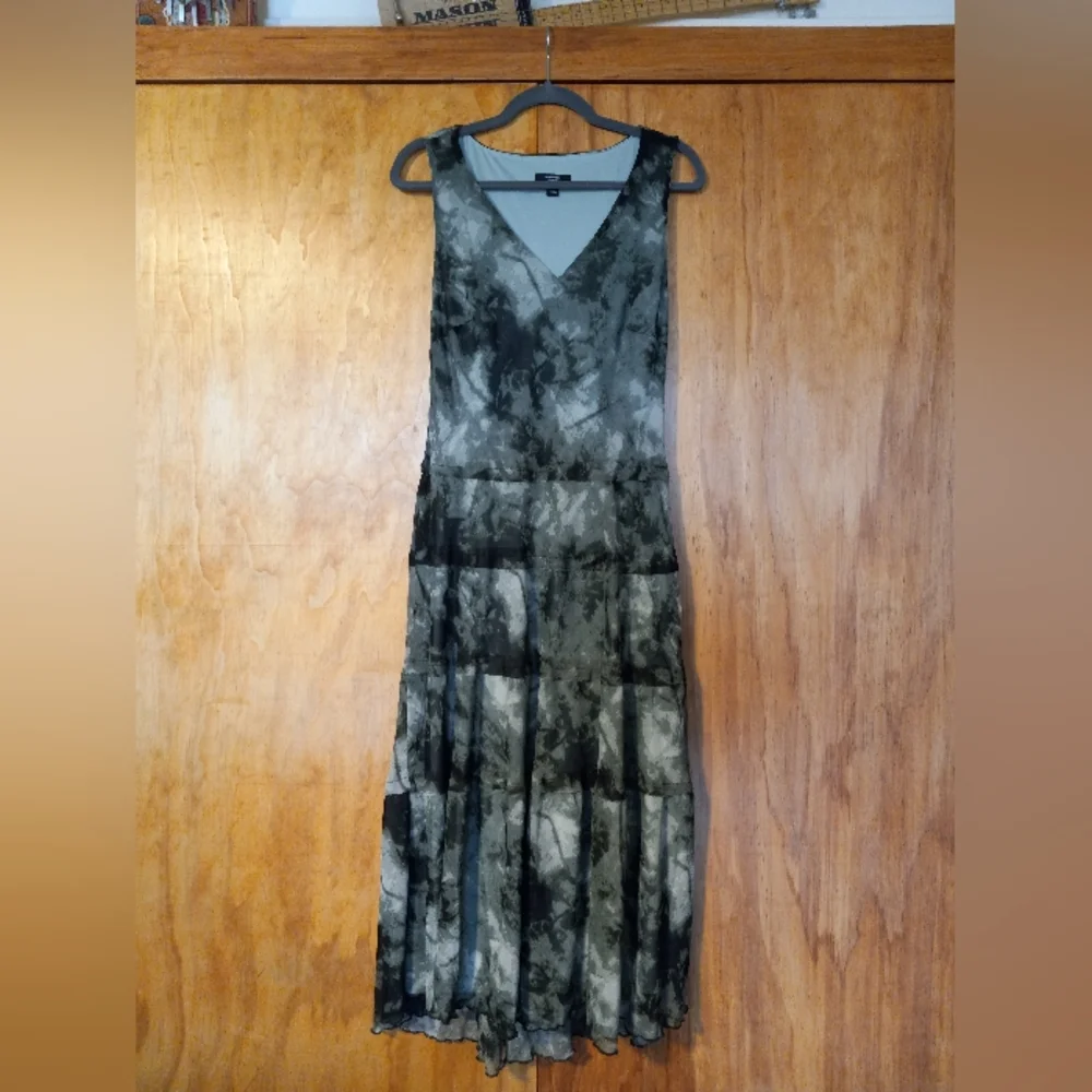 NWOT Simply Vera Vera Wang Camouflage Dress - Picture 1 of 8